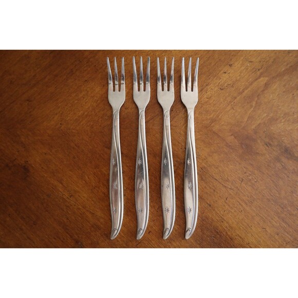 Impassa Atomic Starburst 4x Cocktail Fork 6.25" Flatware Stainless Taiwan Stars - Picture 2 of 8